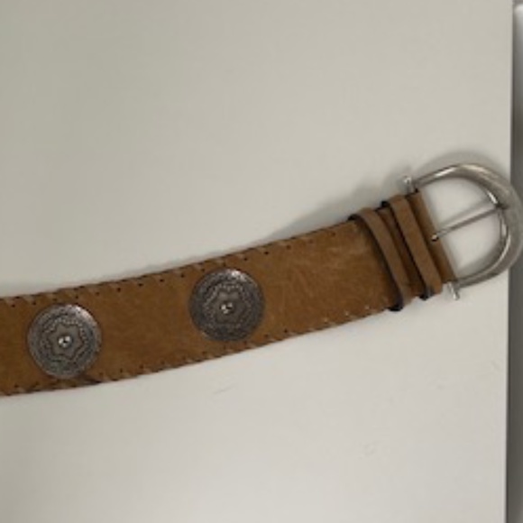Richard Gampel tan leather belt - Picture 2 of 5
